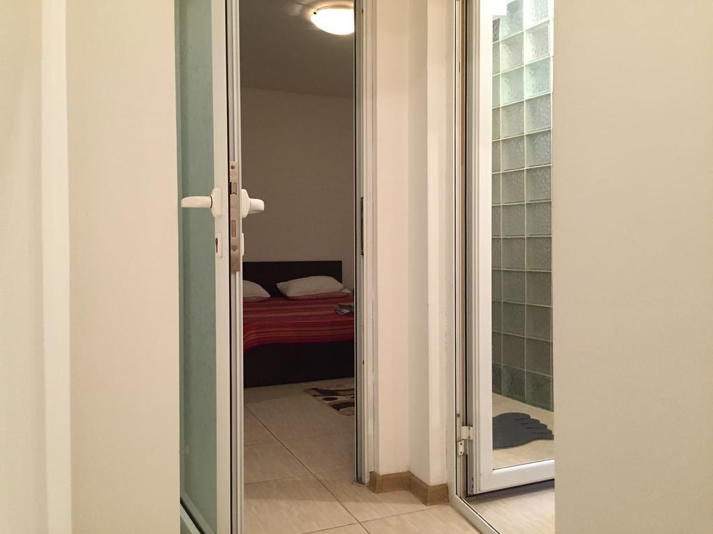 Eli Apartment Gałacz Zewnętrze zdjęcie